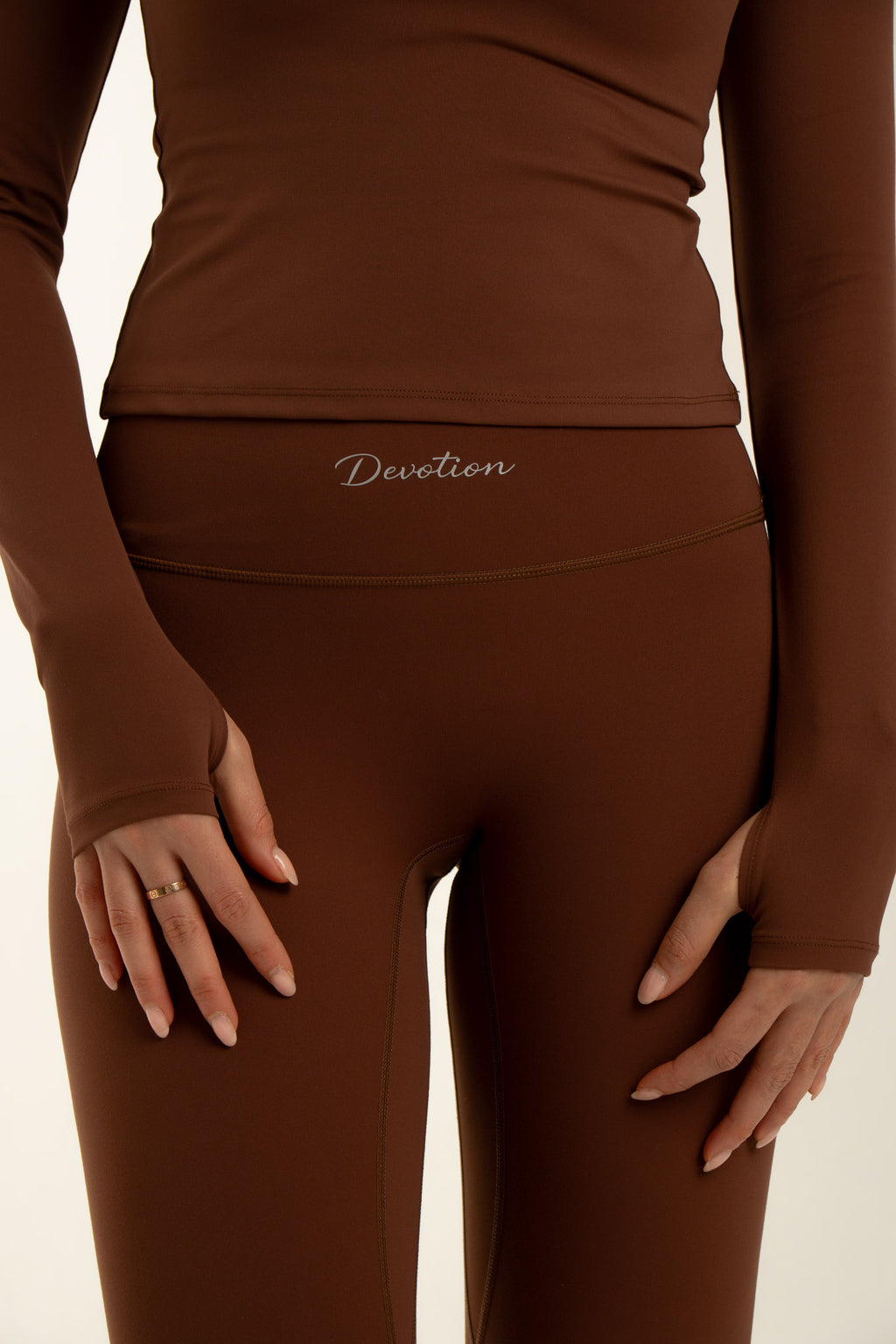 Obsidian Set - 2 Pieces - Beige