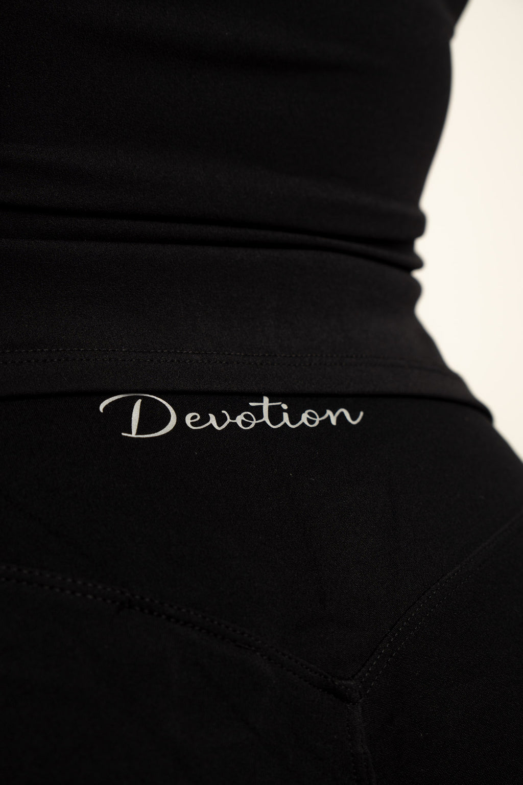 Obsidian Set - 2 Pieces - Beige